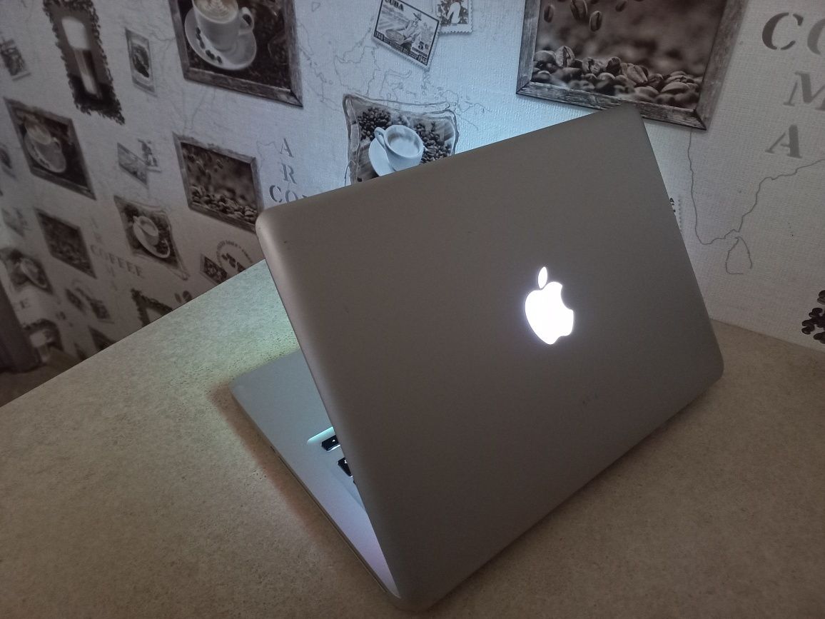 MacBook Pro mid 2012 13.3 /16GB ОЗУ/ 250GB SSD/QWERTYZ