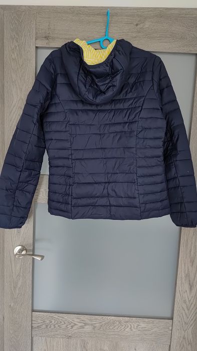 Sprzedam kurtkę damską ocieplaną roz 38