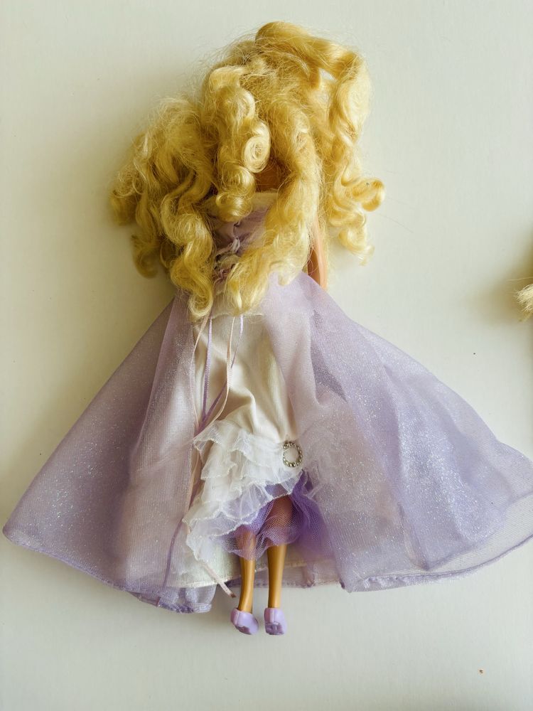 Barbie - lalka Annika z Barbie i Magia Pegaza, stan świetny