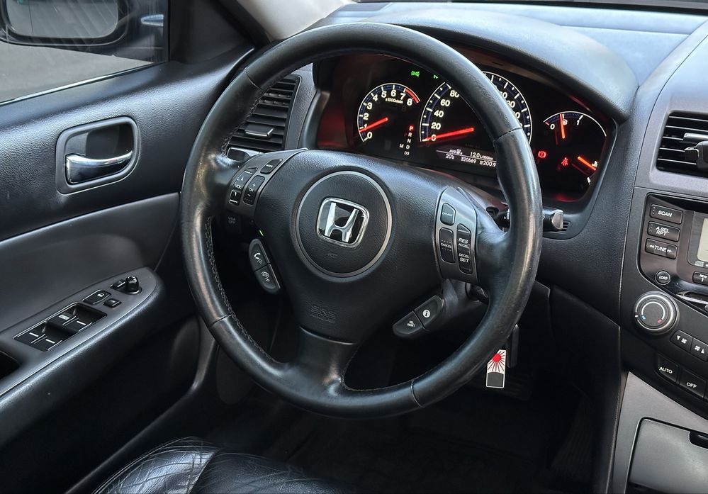 Honda Accord 2006