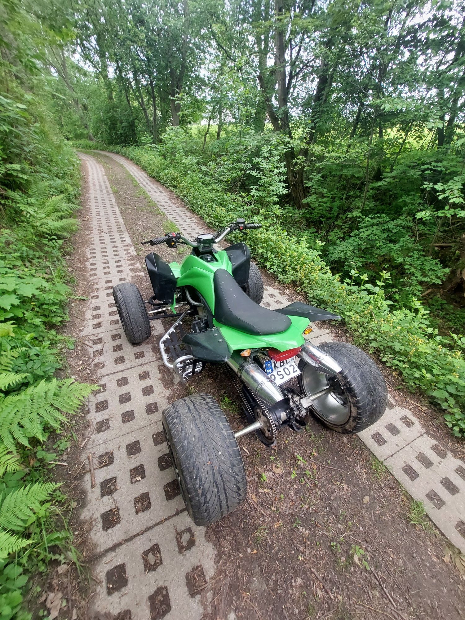 Quad szosowy egl 250