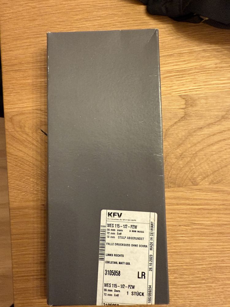 Zamek KFV nowy i KFV 115 BB, PZ, WC