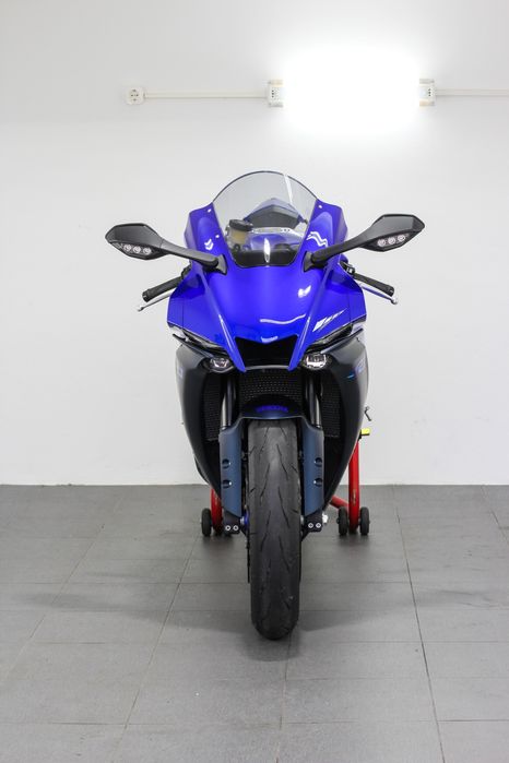 Yamaha YZF R1 2023 (Garantia)