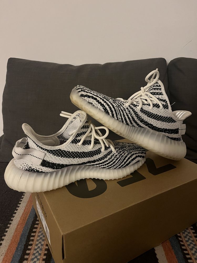 Adidas yeezy zebra 43 1/3