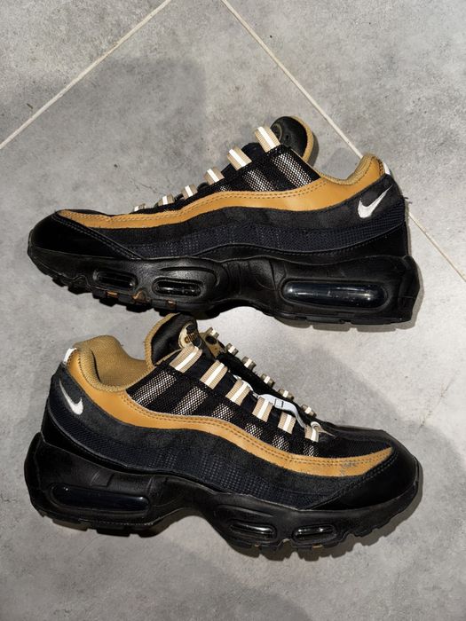Продам nike air max 95