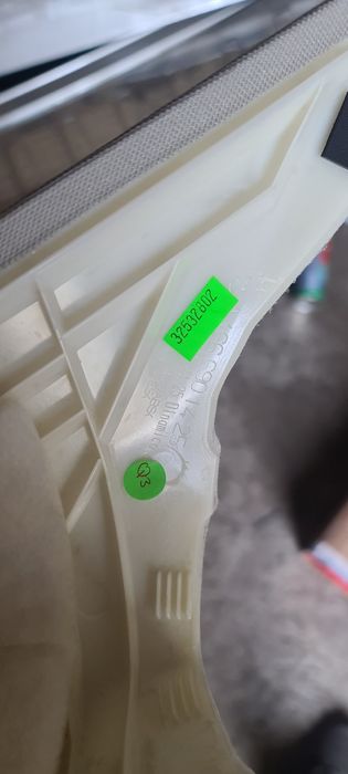 Tapicerka Przednia Oslona Słupka Slupek A Mercedes ML W166 Prawy Lewy