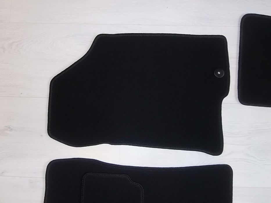 Dywaniki Welurowe KIA CARENS Rocznik 06-13 Idealnie Dopasowane STOPERY