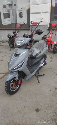 Скутер Forte JOG 80CC сірий