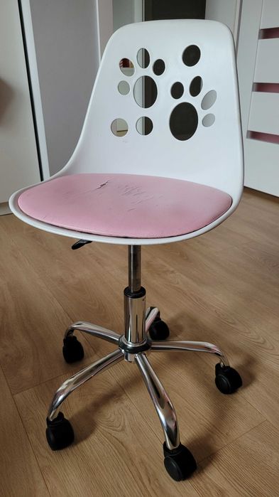 Krzesło obrotowe do biurka dla dziecka