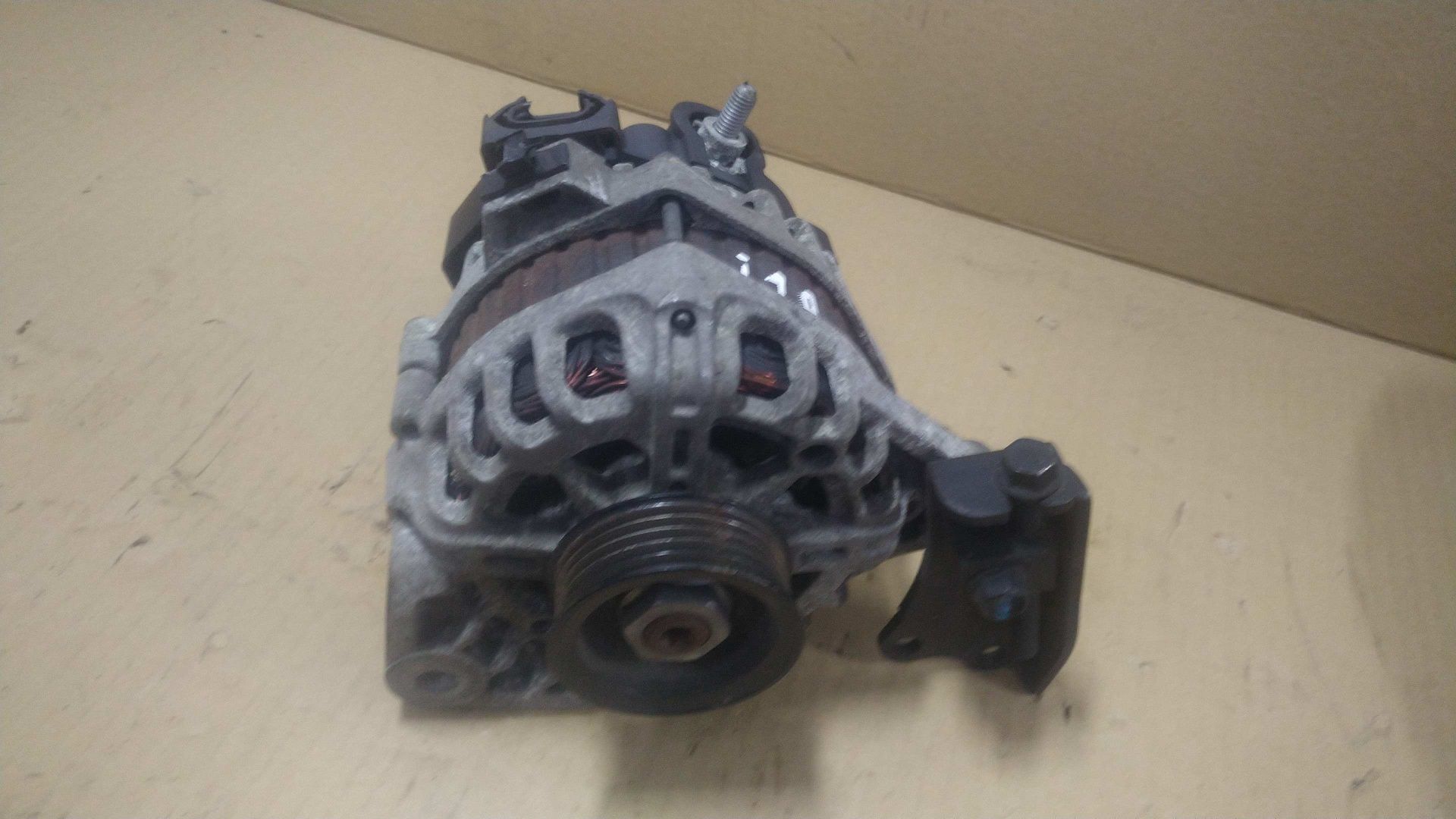 / Hyundai i10 alternator 1.0 1.2