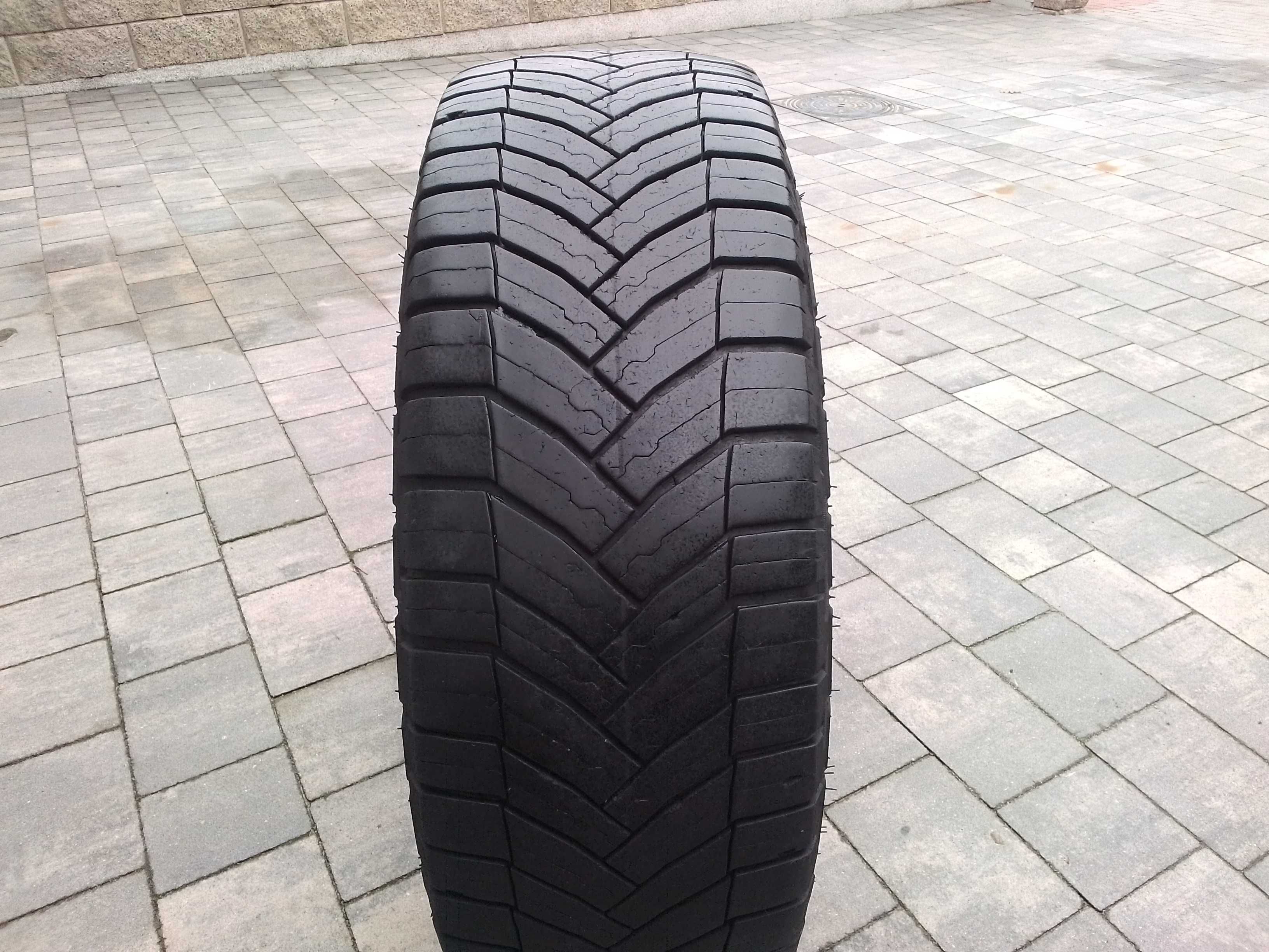 Opona 215 65 R16 C Michelin Agilis Cross Climate. Wysyłka