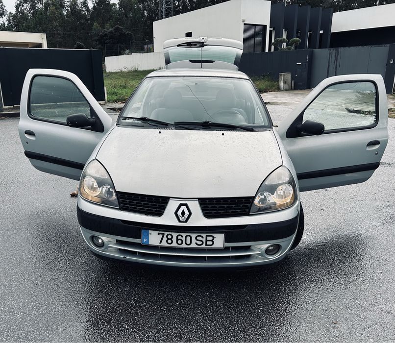 Renault clio 1.5dci 5 lugares ano 2001
