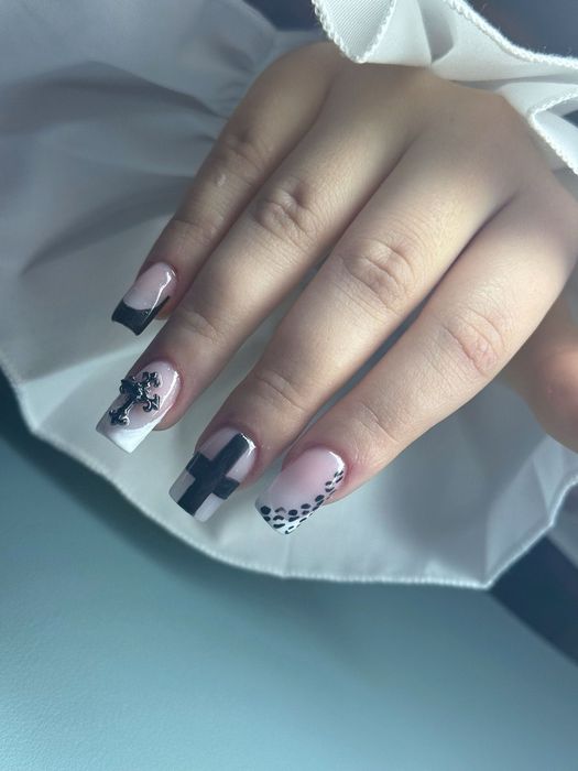 Paznokcie żelowe hybrydowe pedicure