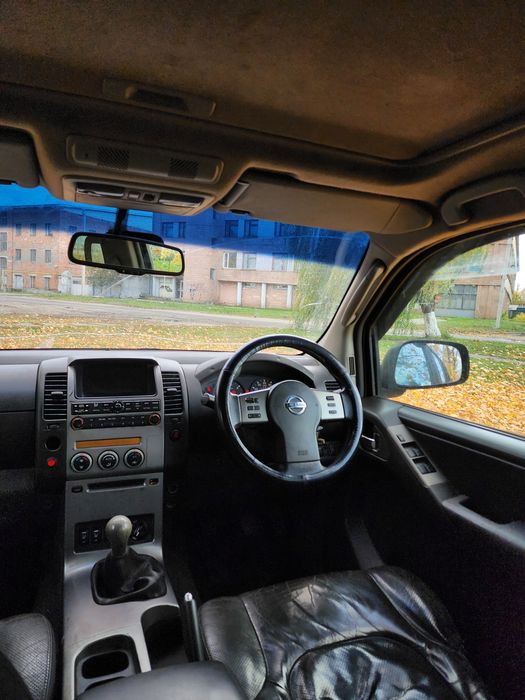 Nissan Navarro D40 авто для ЗСУ пикап