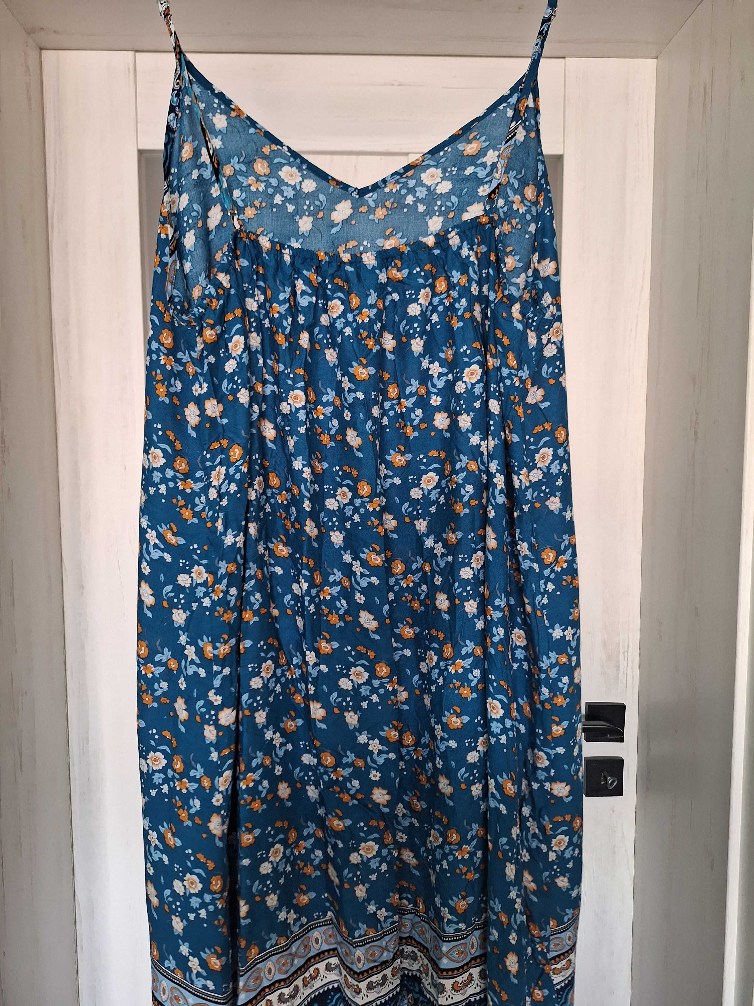Sukienka plus size niebieska na lato
