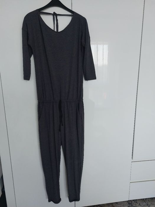 Kombinezon jednoczęściowy