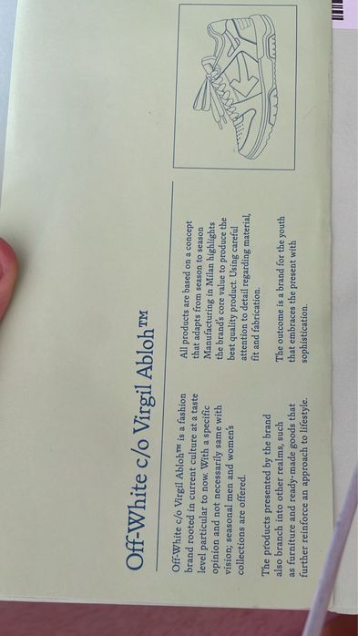 Saptilhas Off White out of office