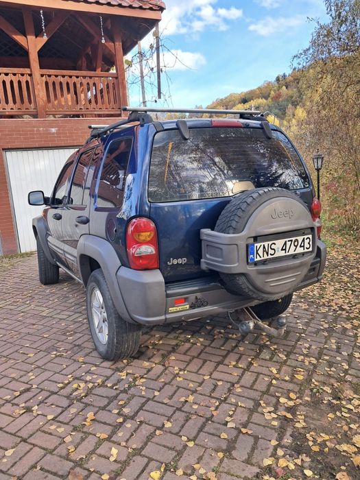 Sprzedam Jeep Cherokee sport 2,5 TD CRD