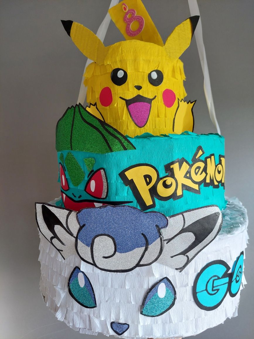 Piniata tort pokemon pikachu bulbasaur ditto pokeball