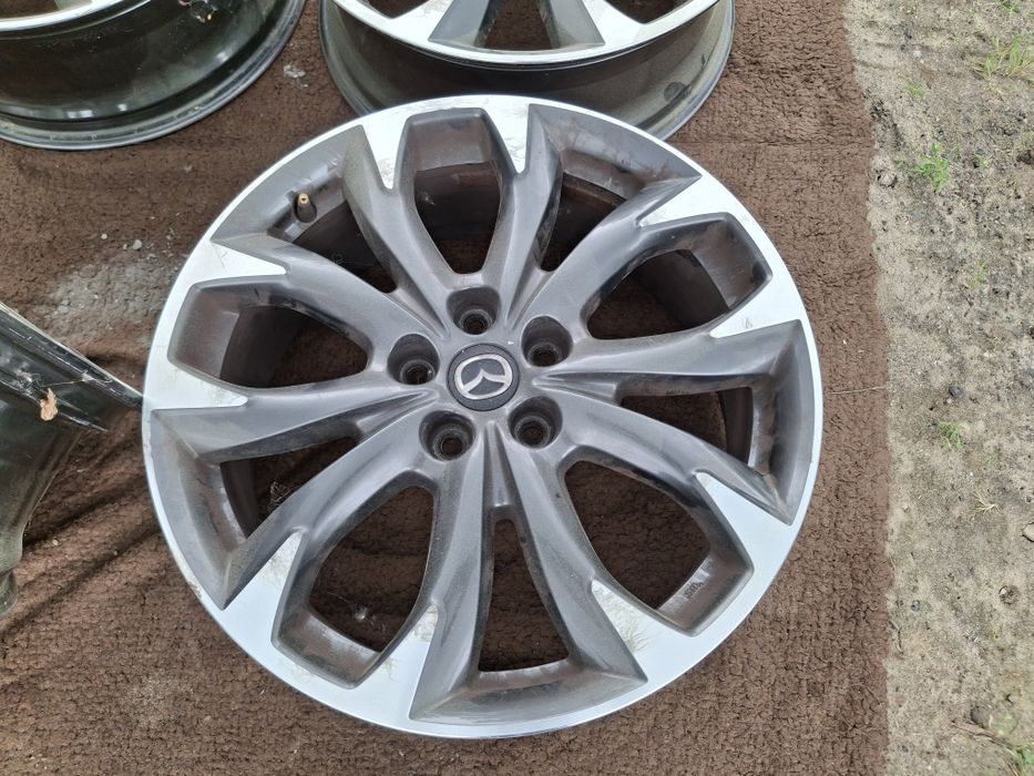 Komplet Alufelg Mazda