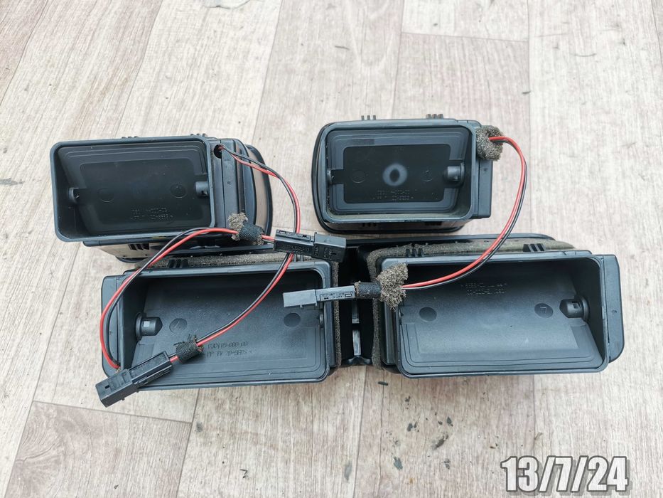 Audi A3 8L Lift Kratki nawiewu podświetlane komplet kratek