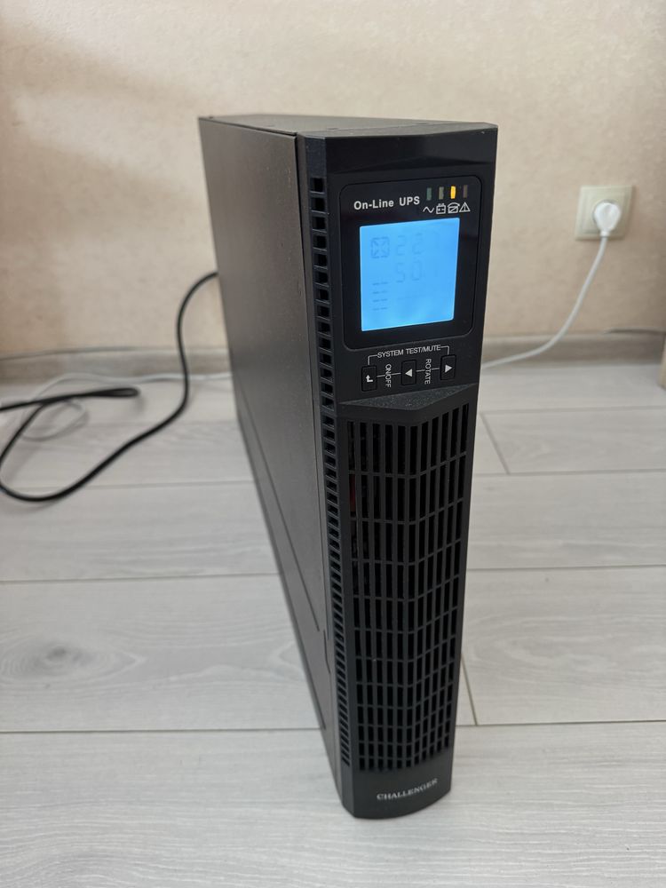 ДБЖ безперервної дії Challenger HomePro RT3000-S