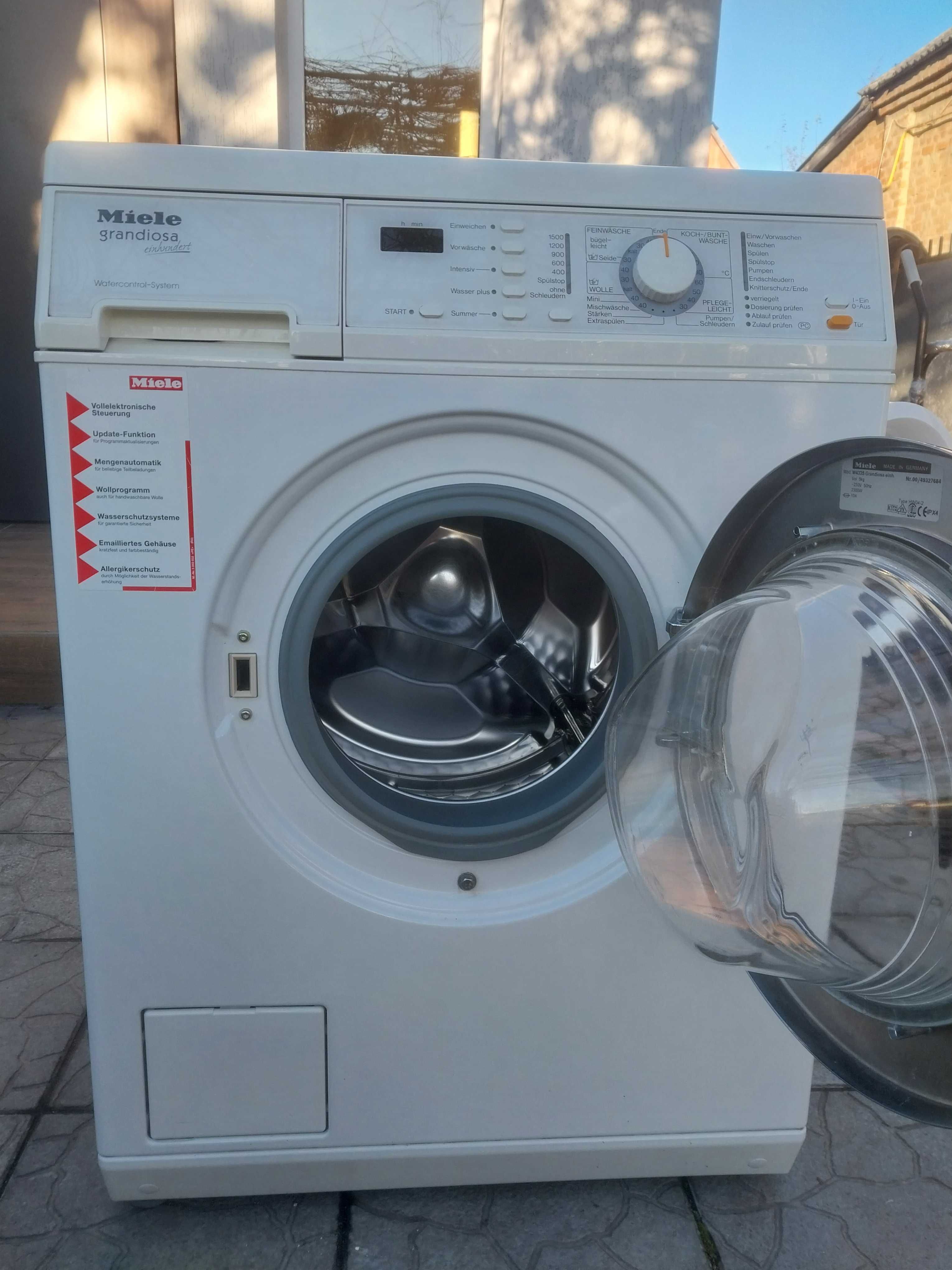 Пральна машина   Miele W433S  на 5кг.  ELECTROLUX  EWF12470W   8 кг