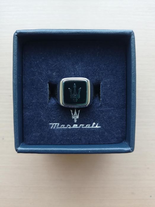 Sygnet męski Maserati