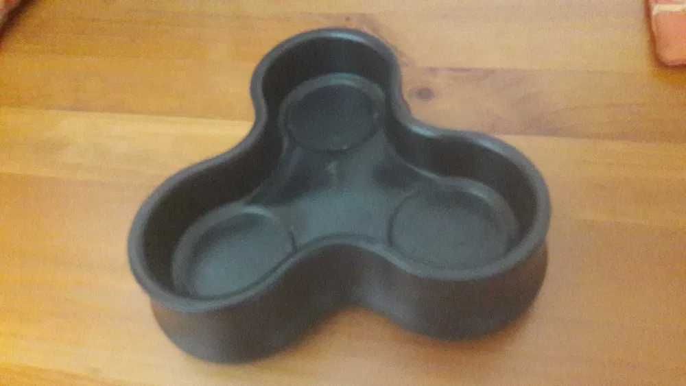 Świecznik potrójny czarny mat na świeczki podgrzewacz tealight