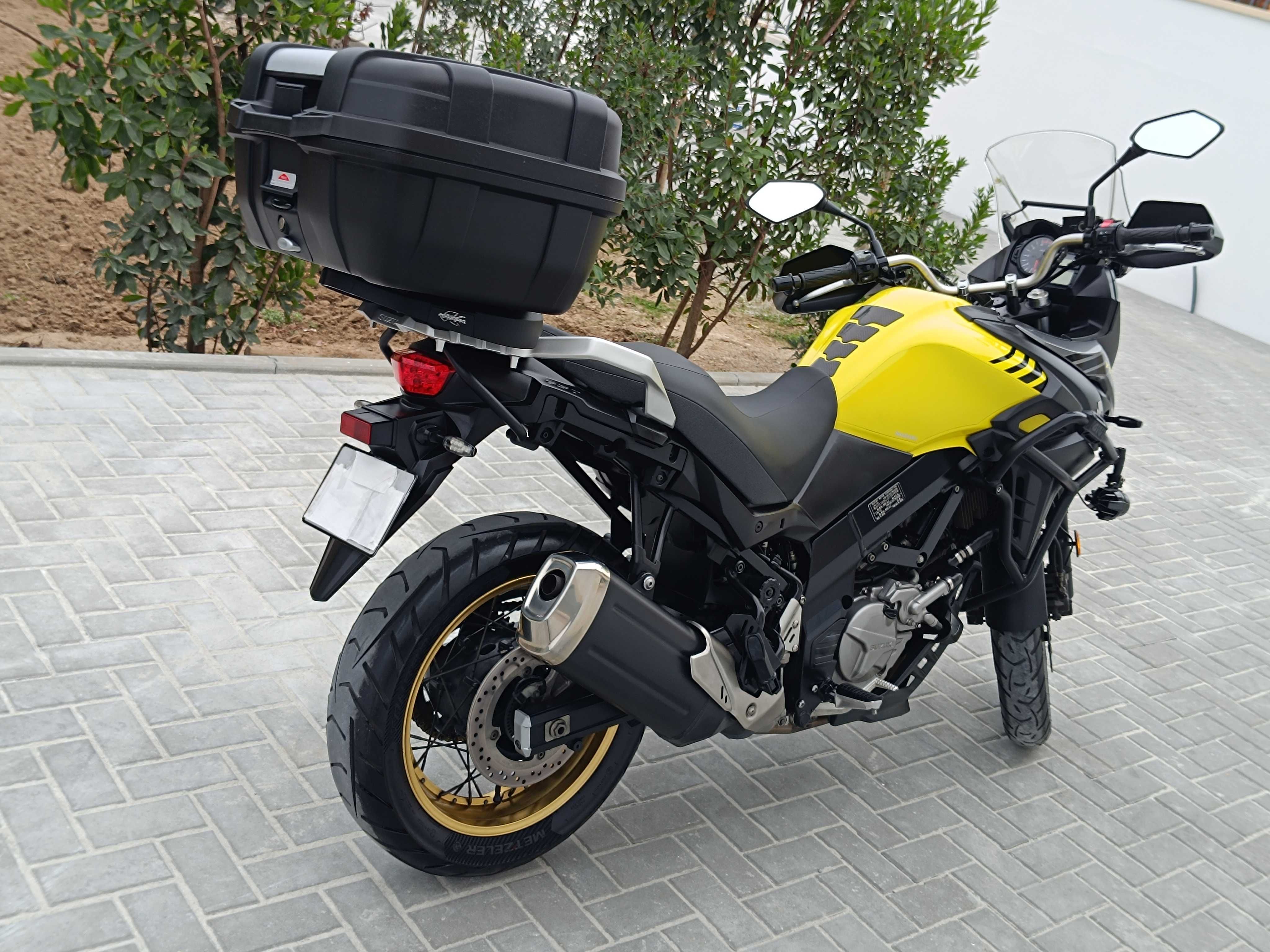 Suzuki V-Strom 650. EXCELENTE, Como nova, 36964 Kms. Negociável.