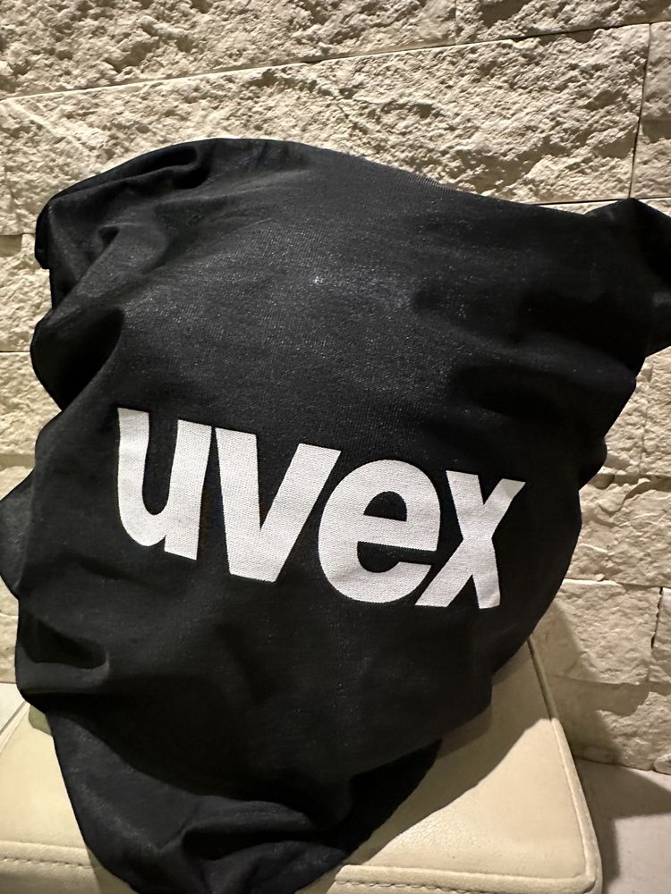 Kask Uvex rozm 61-61 nowy sporty motorowe hulajnoga elektryczna