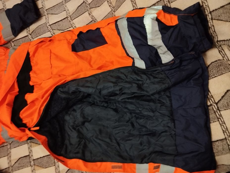 Рабочий спец.комбинезон тёплый L размер.