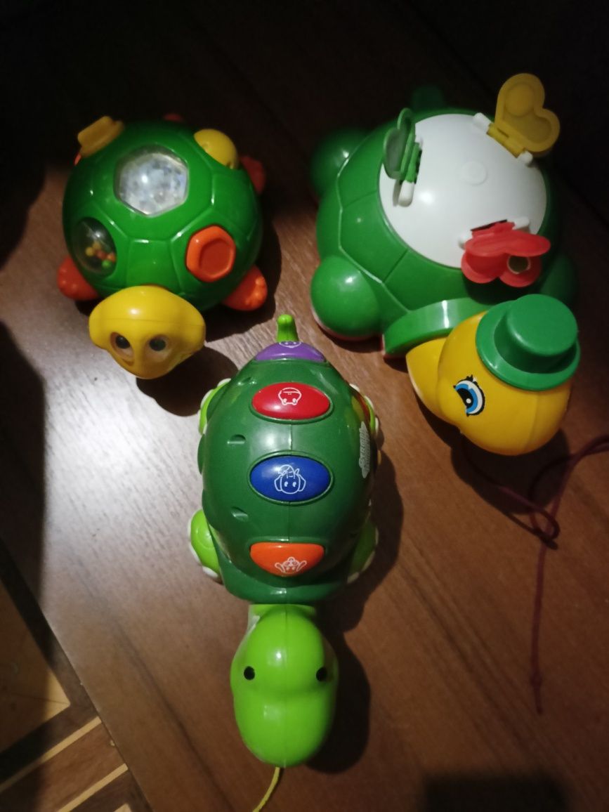 Черепахи игрушечные