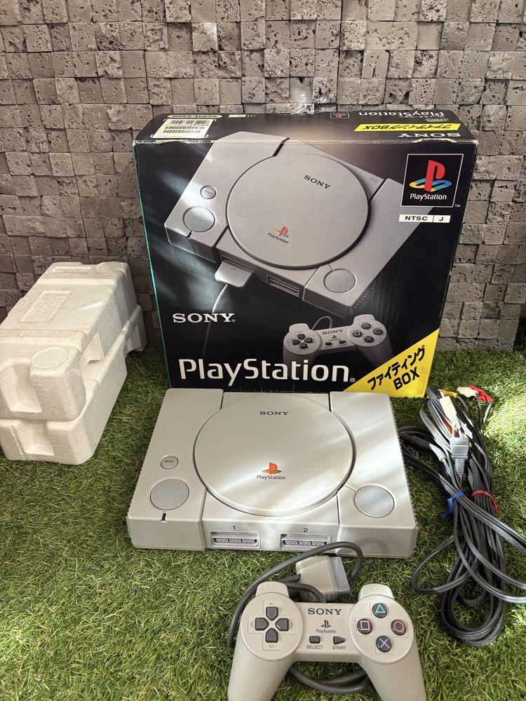 Sony ps SCPH-3500 NTSC J 100v