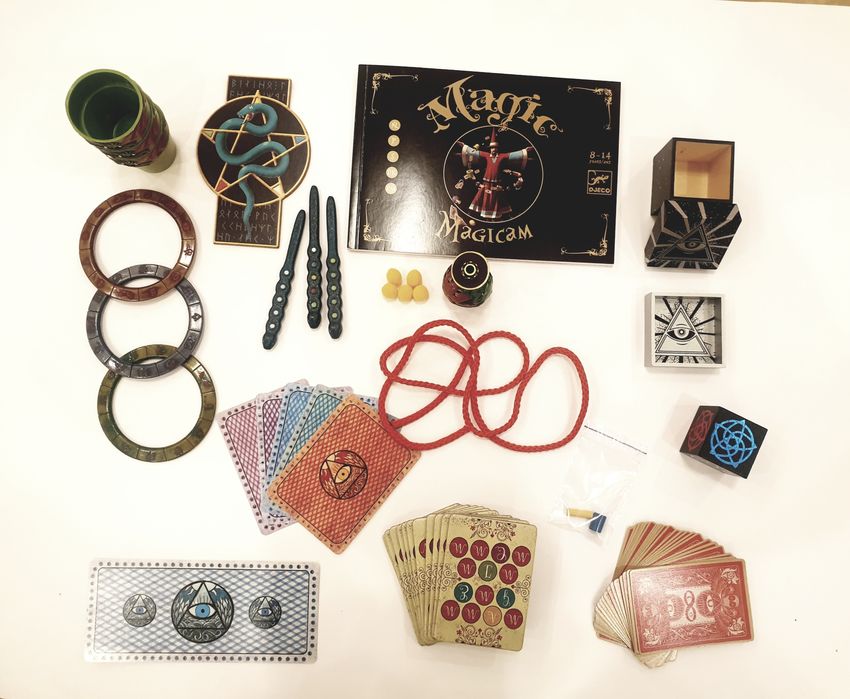 DJECO. 30 магических фокусов для детей DJECO. Набор фокусника Джеко.