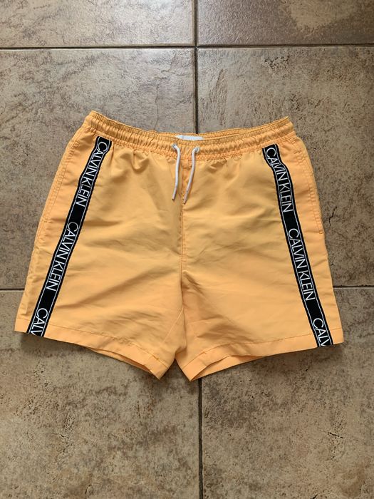 Дитячі Шорти Calvin Klein. 147-158 cm