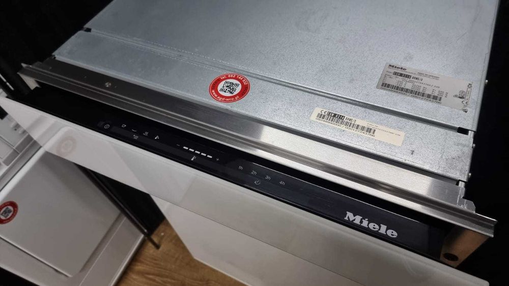 Szuflada grzewcza, do podgrzewania naczyń Miele ESW 6214, Biała