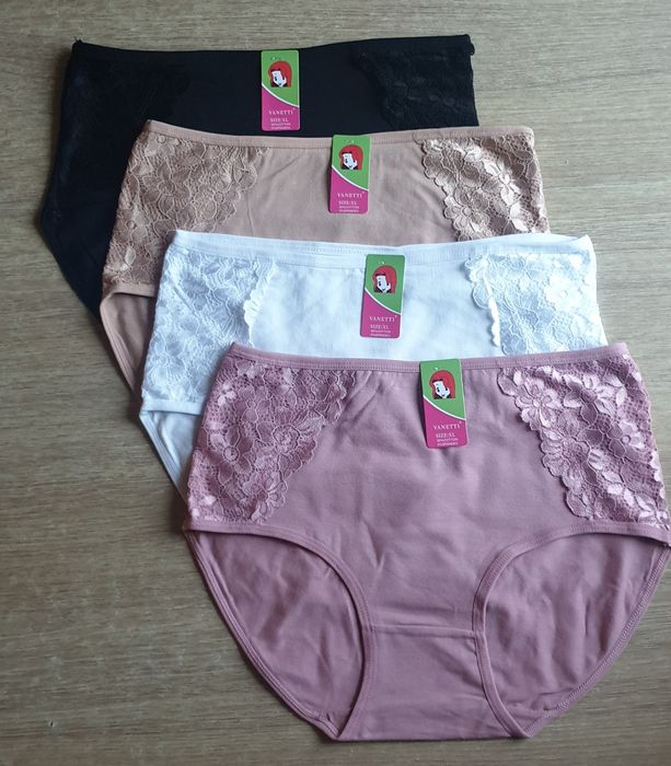 4×Damskie majtki figi z koronką XL