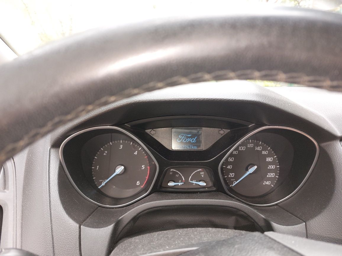 Ford focus mk3 2011r