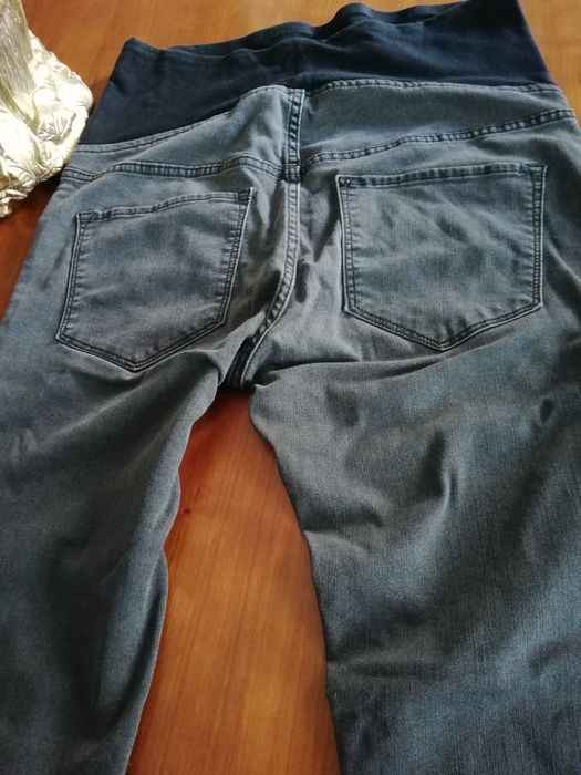 Calças grávida. Ajustáveis na barriga