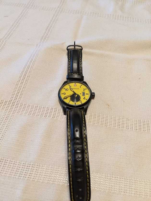 Продам годинник Wenger watch 7247x swiss made, жовтий