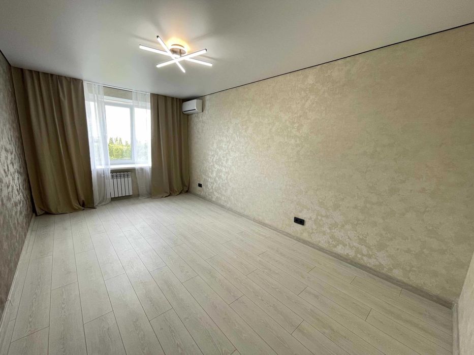 1к квартира в новому цегляному будинку центральна частина міста!