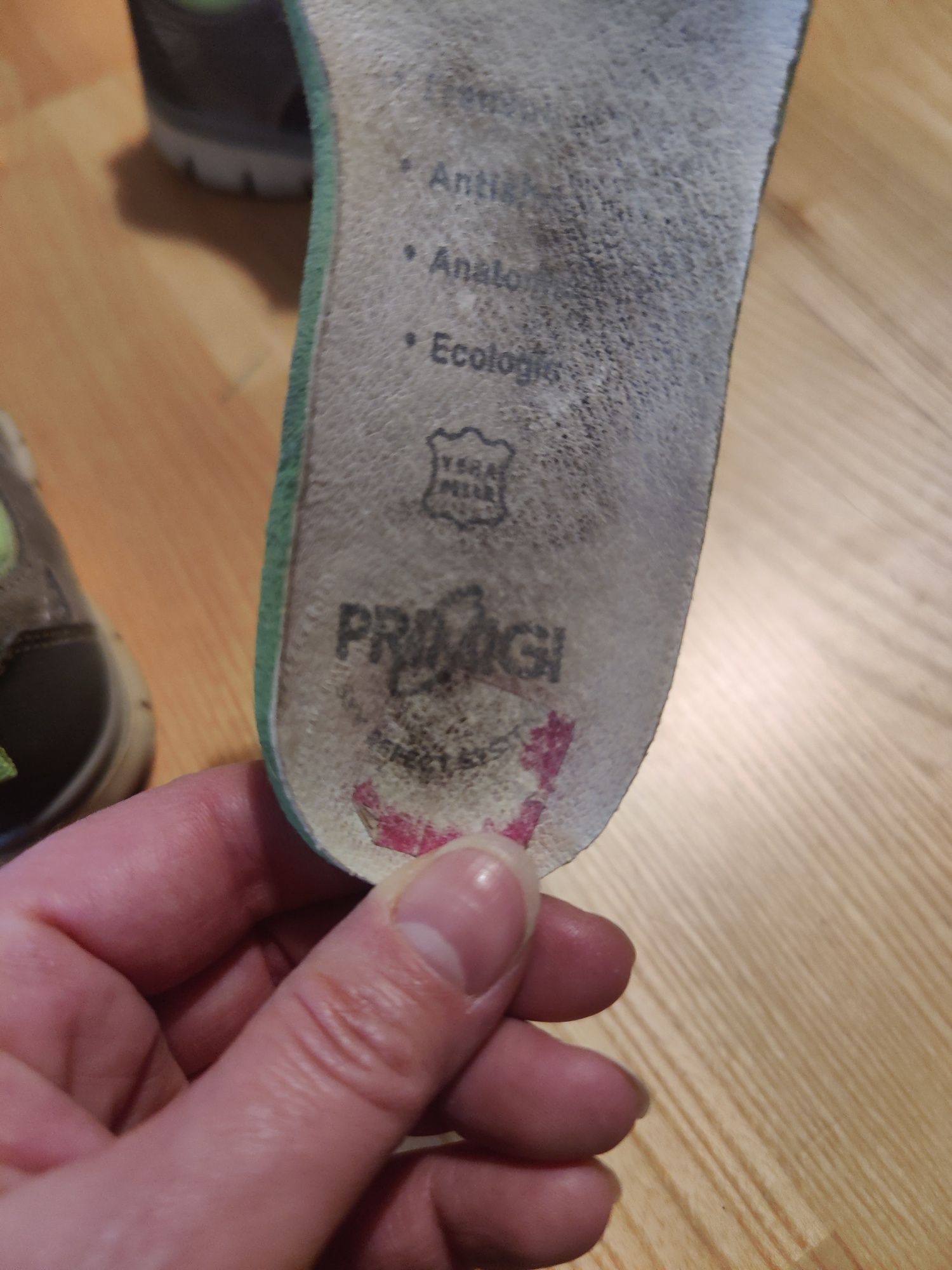 Sandałki sandały Primigi 25