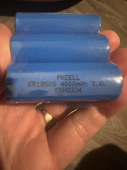 Акумуляторні батарейки, нові. ER18505 PKCELL
