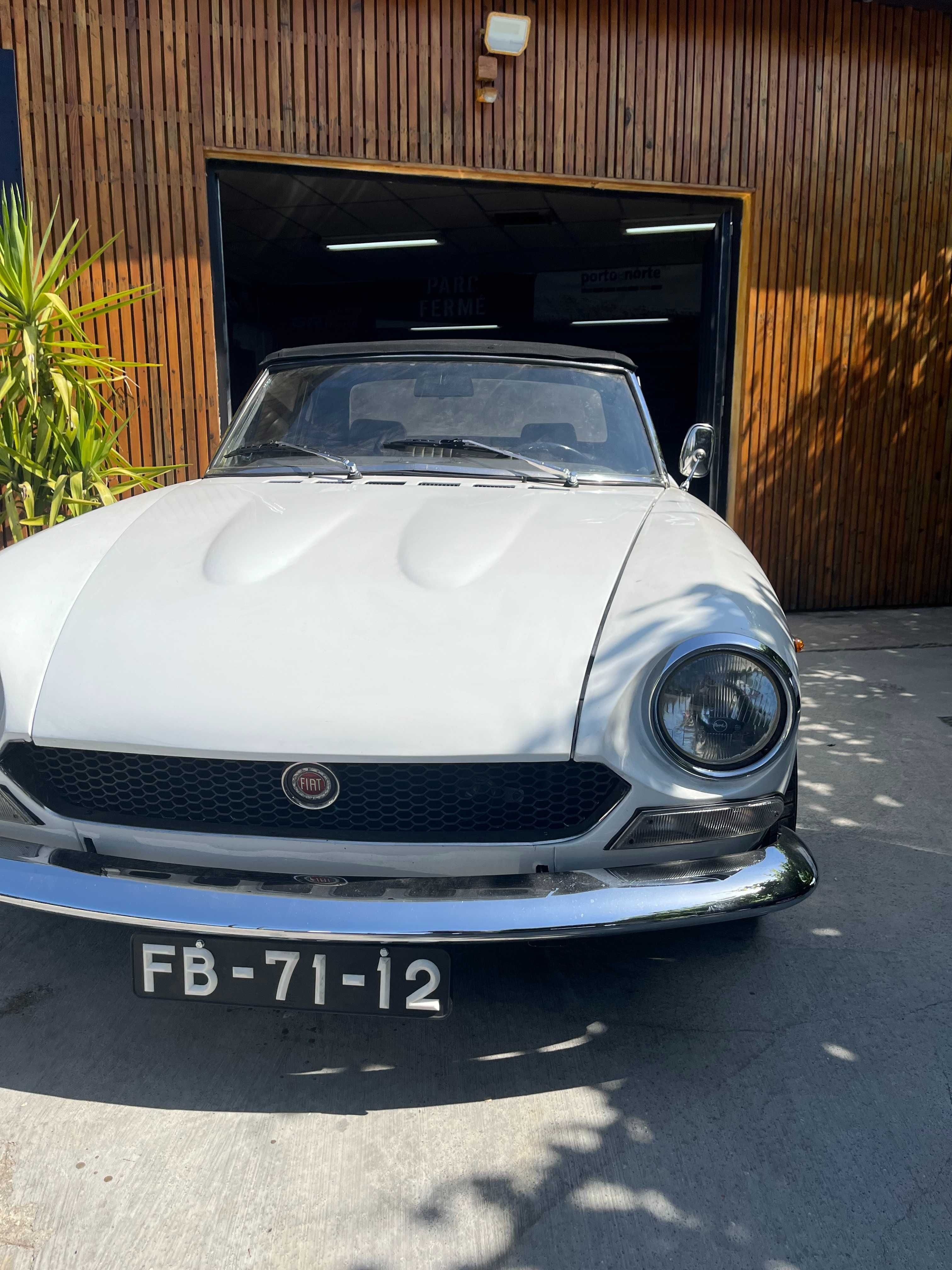 Fiat 124 Spider  bom estado