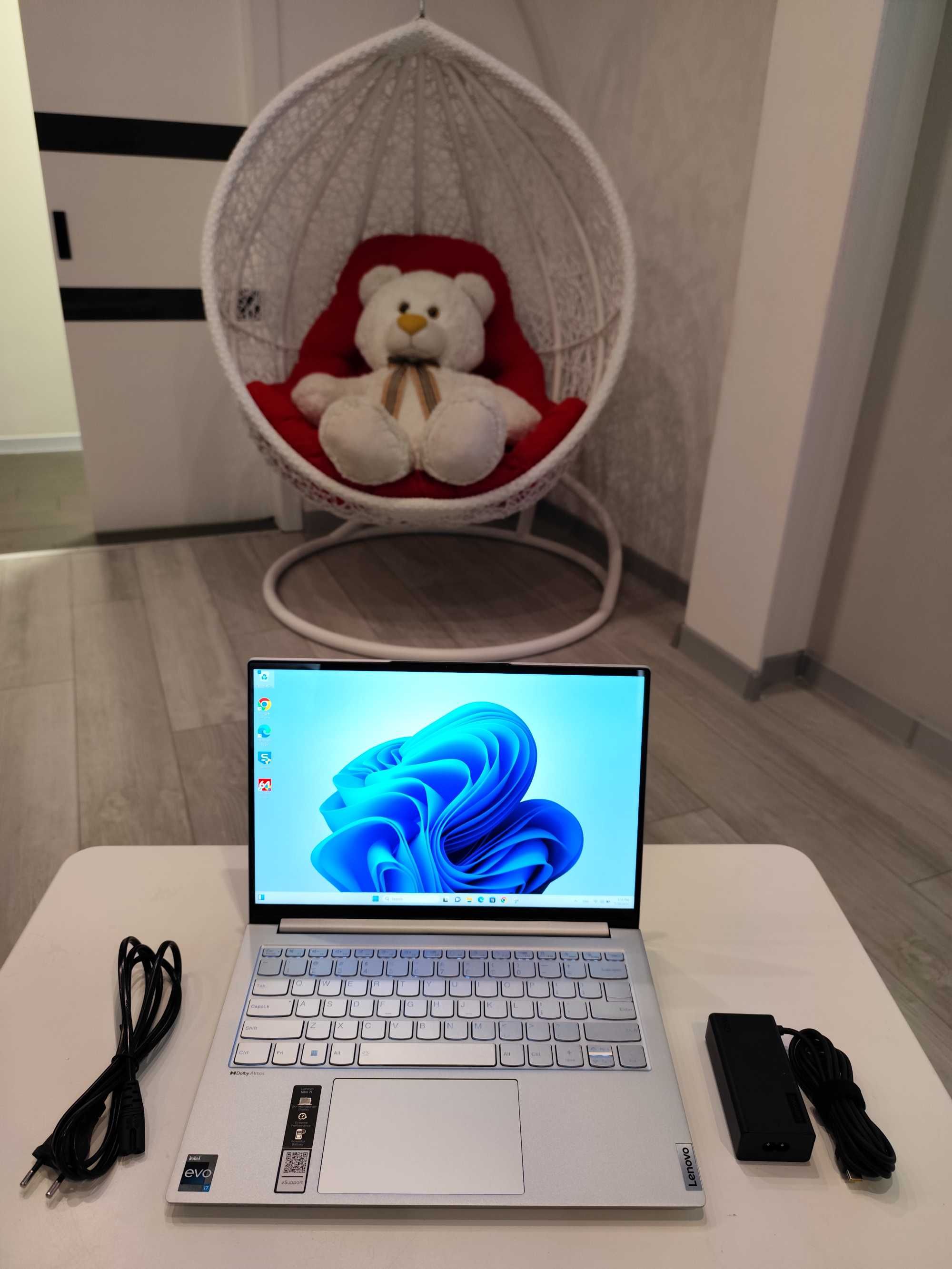 1,42кг! Lenovo Slim 7 14" 3K 90Hz i7-1260P 16/1TB LPDDR5 2022 Гарантія