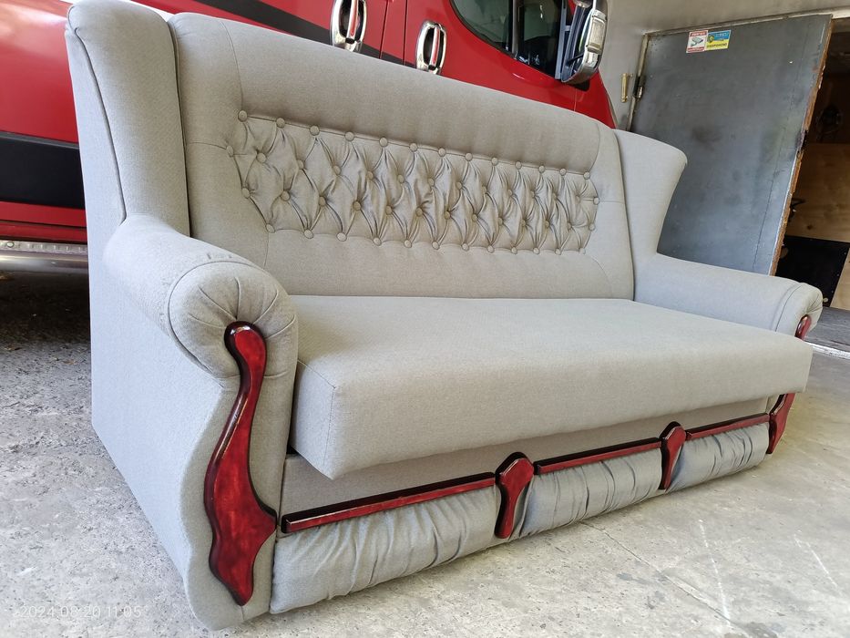 Продам диван, ліжко,