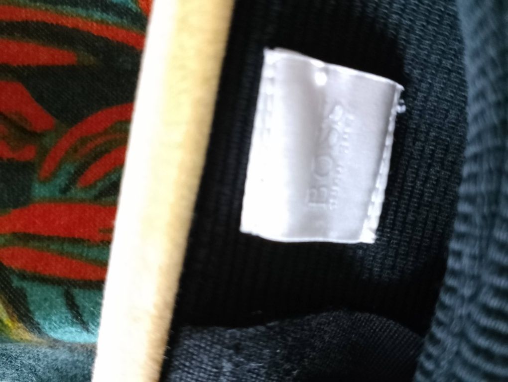 Sukienka Hugo Boss xs
