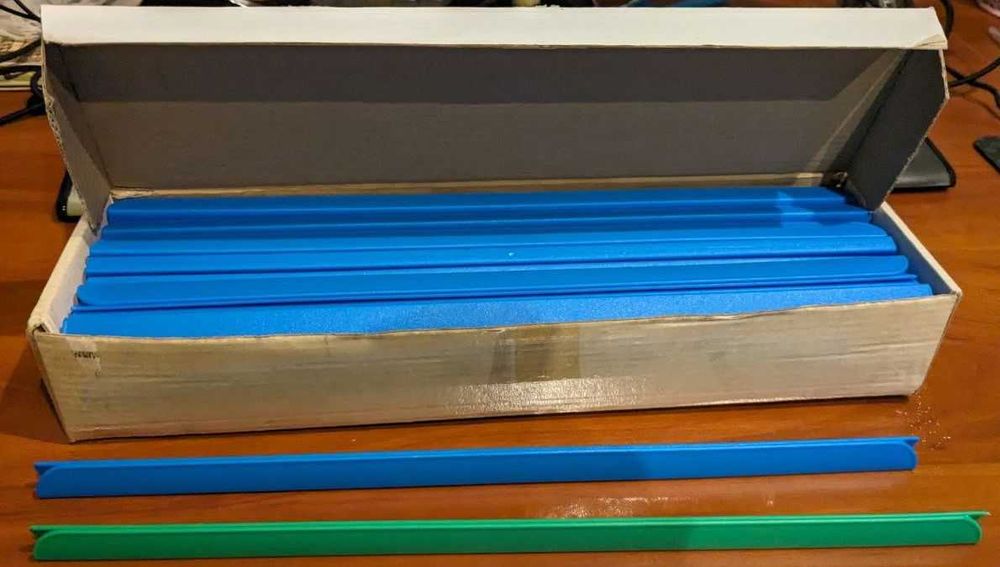 Планки-затискачі для документів LUX, 6 мм