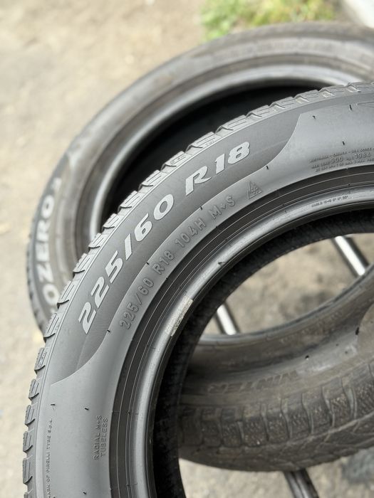 Топова шина‼️Pirelli Sottozero3 104Н 225/60 r18 7.3мм 2022рік